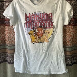 Disney Hakuna Matata Graphic Tee - White with Pink and Yellow Print